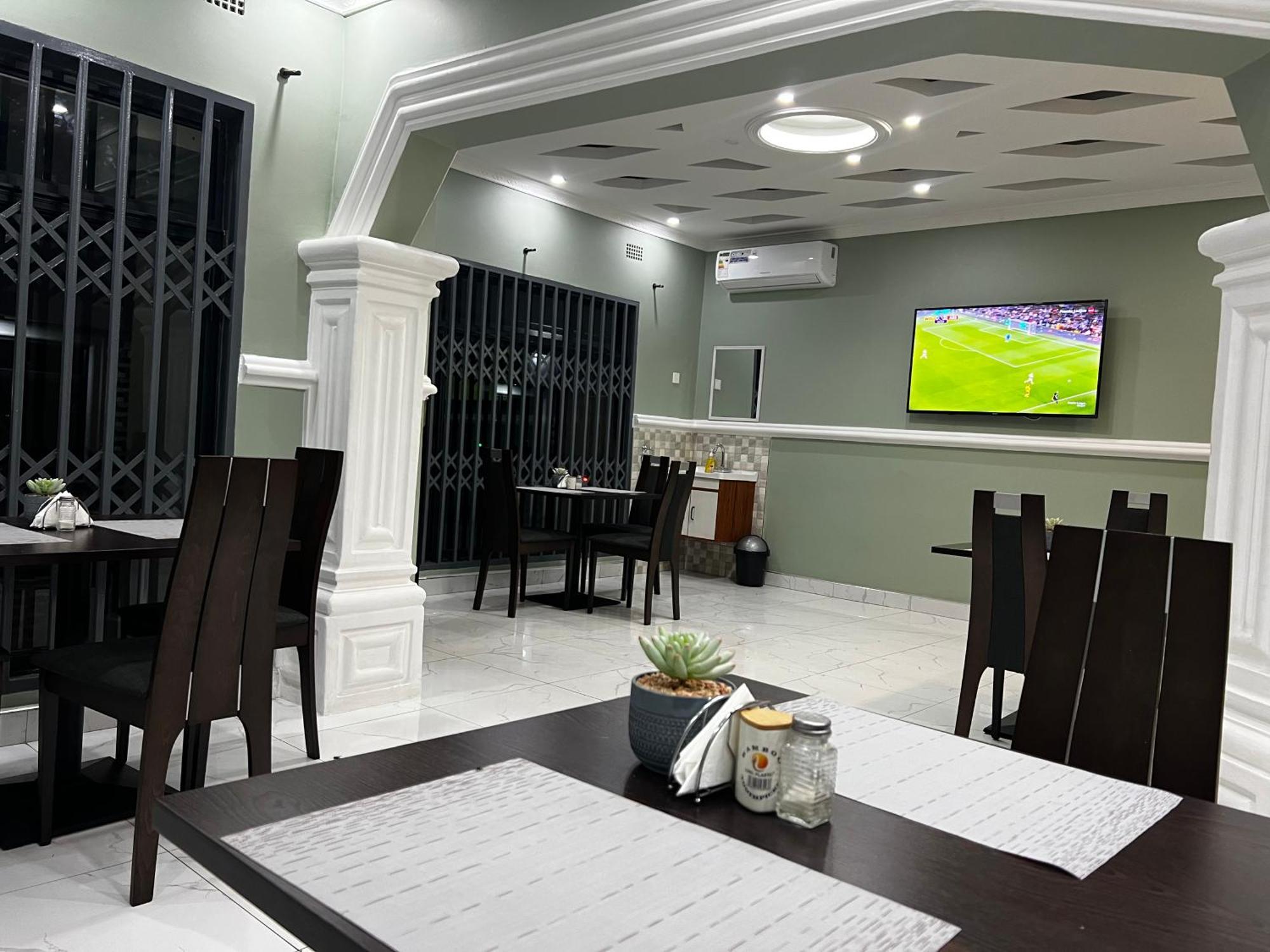Newday Lodge Apartments Lusaka Extérieur photo